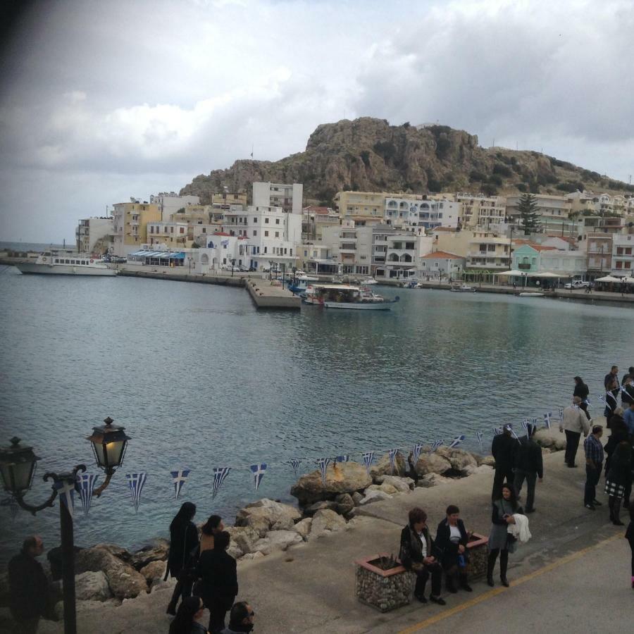 Kelly'S Studio Sisamos Karpathos Town  Exterior photo